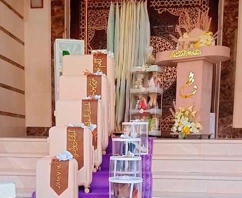 نحافظ على أغراضك تصوير ابخره ملونه